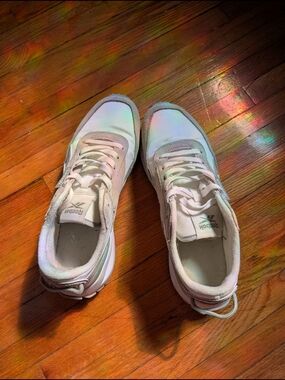 Size 10 Reebok Women's Athletic Sneakers (Galaxy 16)